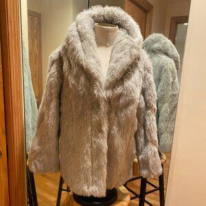 G. Caseratti Silver faux fir coat